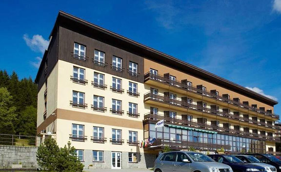 人員密集的生產加工車間，員工集體宿舍消防設