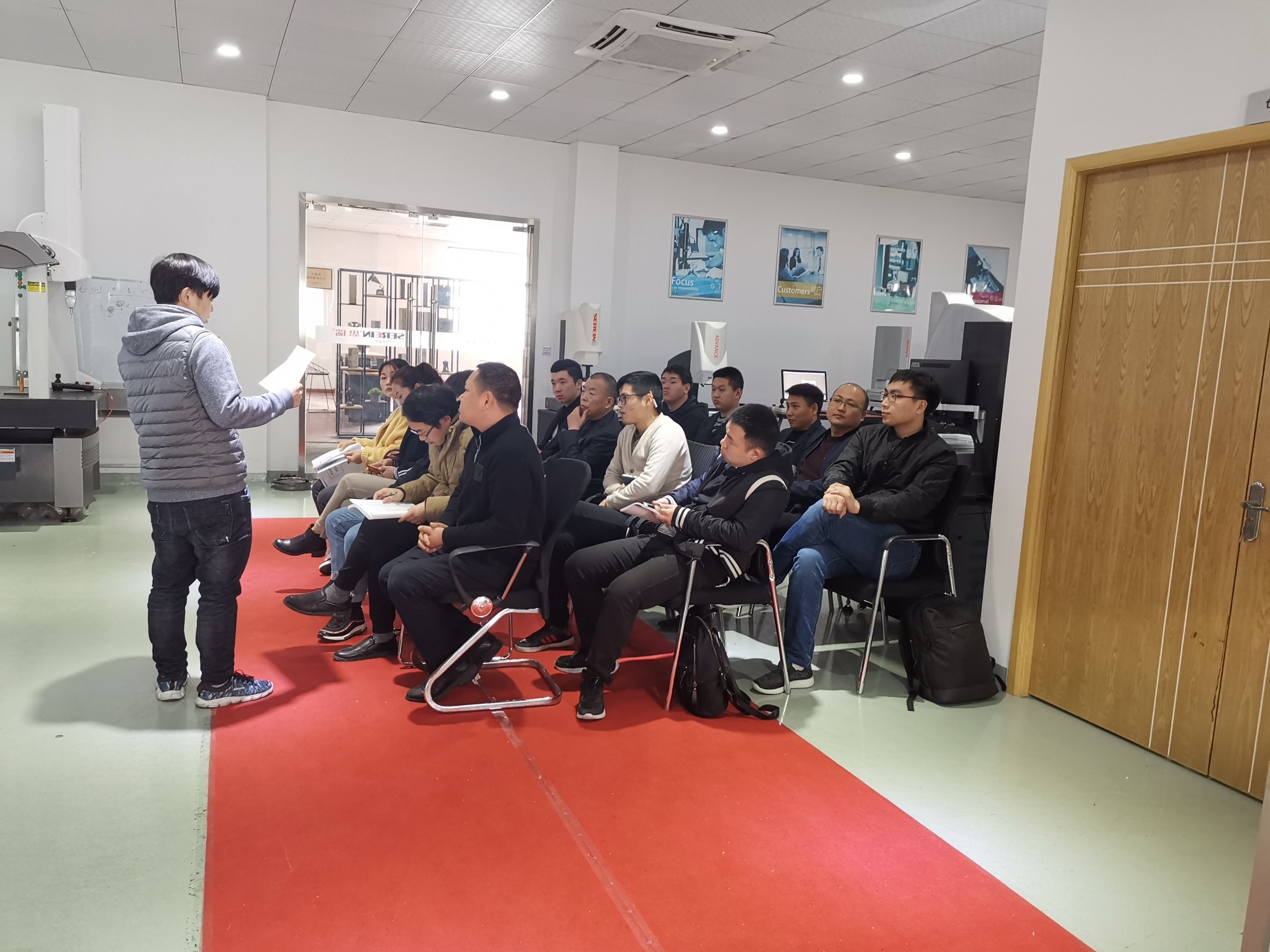 模具行業往這邊瞧,思瑞三坐標公開課培訓。(圖1) 模具行業往這邊瞧,思瑞三坐標公開課培訓。(圖1)